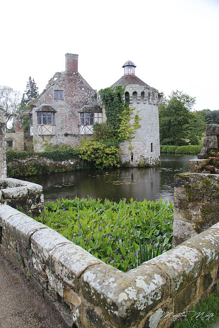 Scottney Castle